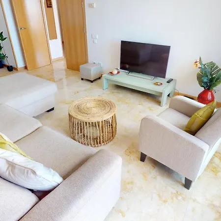 Apartment Lomas De Monteros Ii - 3 Bed *